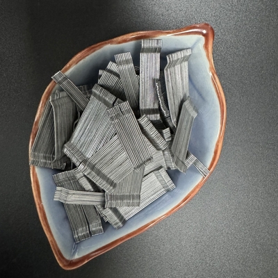 Fibra di calcestruzzo in PP con gancio di fine legato per una migliore resistenza agli urti e alla stanchezza per l'ingegneria portuale e navale