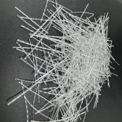Additivo di ingegneria civile PP Macro Fiber Wave Form 24-60mm per rinforzo del cemento e anti-carcaggio