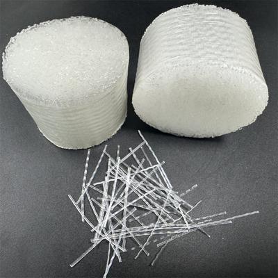 Forme d'onda trasparenti di macrofibra di PP per materiali di rinforzo delle fondamenta per proteggere la stabilità delle fondamenta
