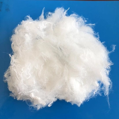 Fibra di graffetta sintetica di PLA del cereale amichevole di Eco per la filatura del materiale da otturazione non tessuto